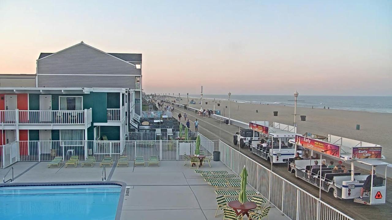 Fish Tales Boardwalk Inn & Ocean Mecca Motel Ocean Stadt Exterior foto