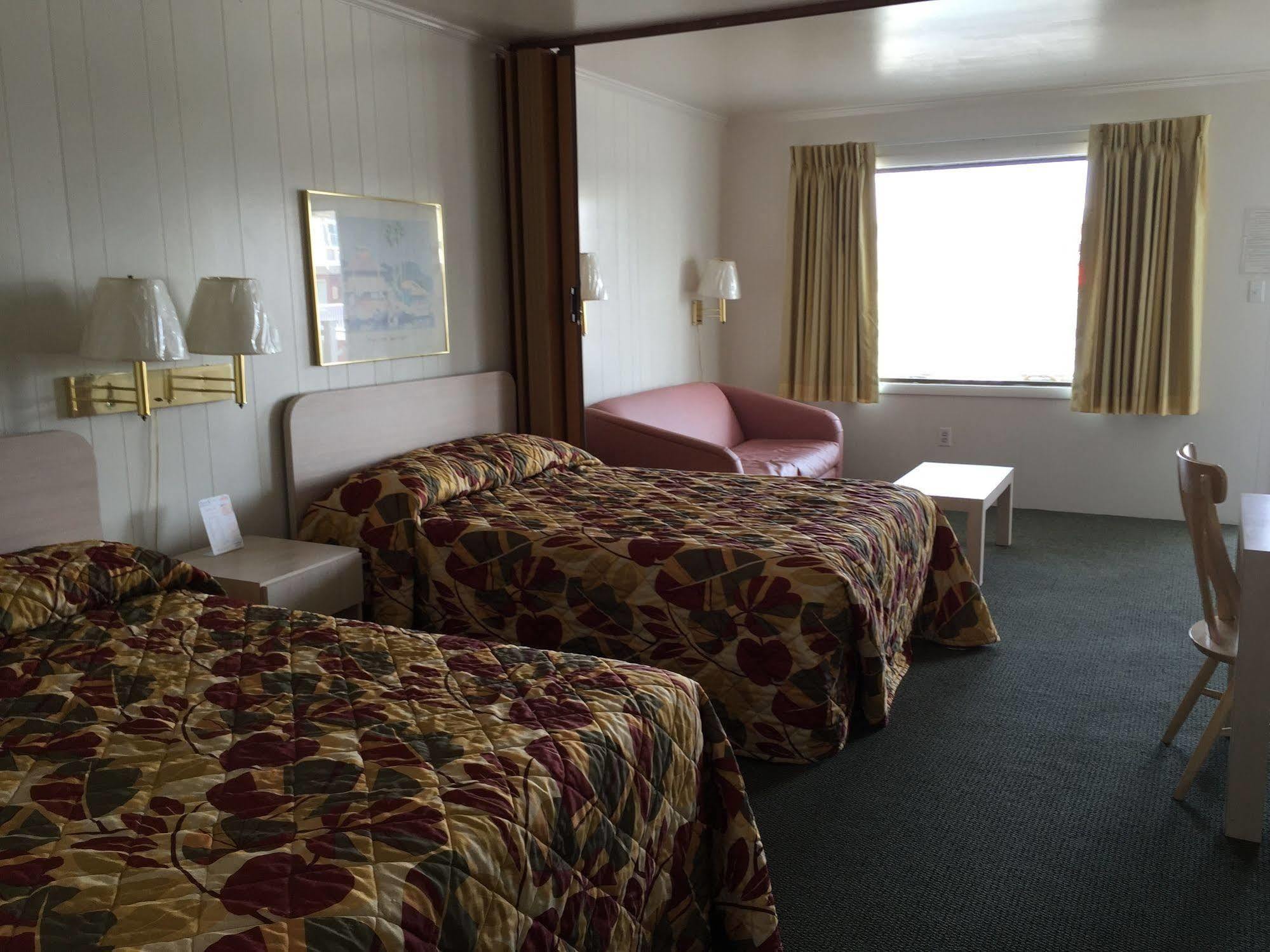 Fish Tales Boardwalk Inn & Ocean Mecca Motel Ocean Stadt Exterior foto