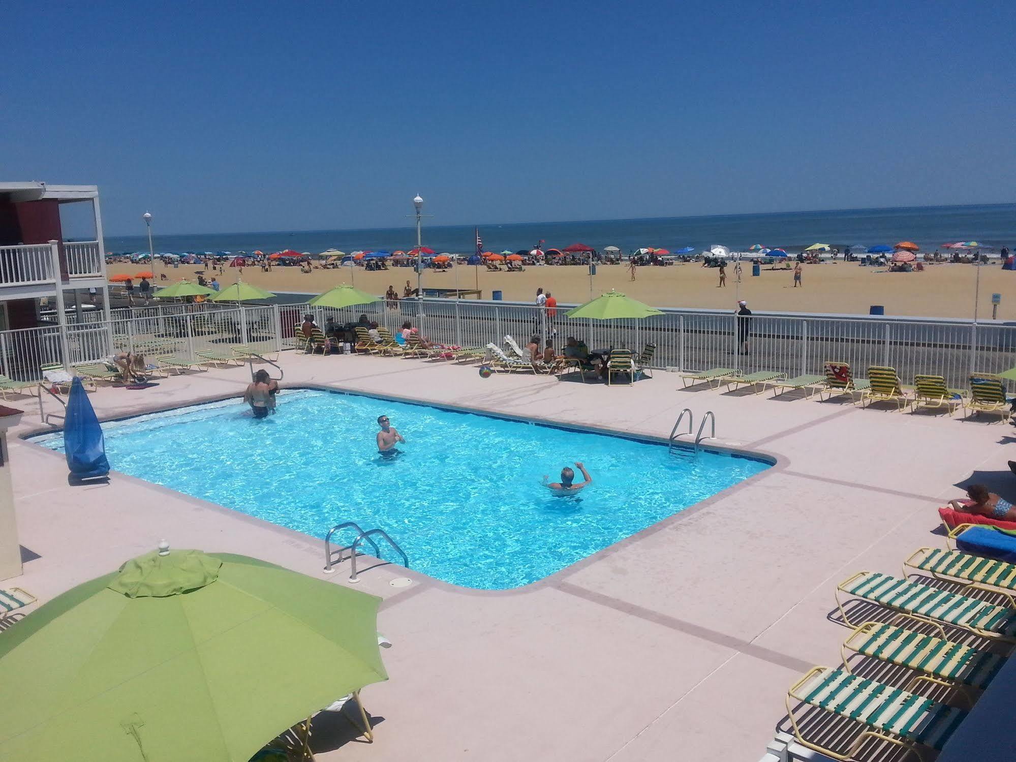 Fish Tales Boardwalk Inn & Ocean Mecca Motel Ocean Stadt Exterior foto